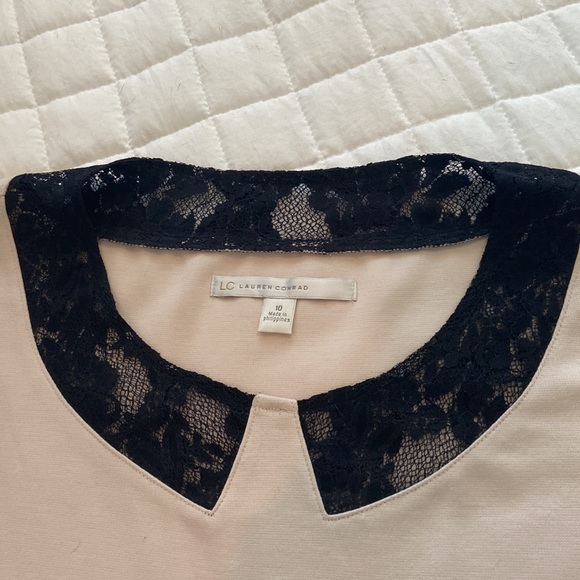 Lauren Conrad cream with black lace collar size 10- like new - Picture 5 of 7